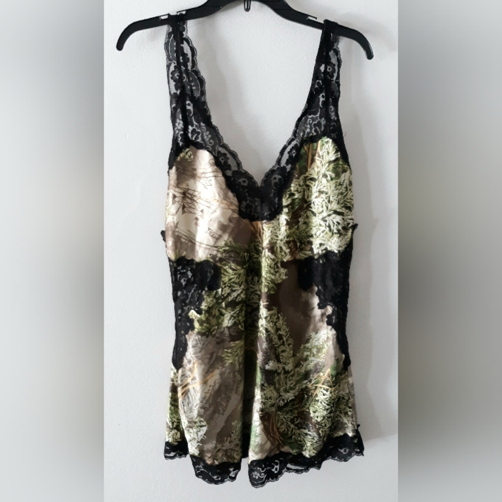 Black Widow Satin Slip